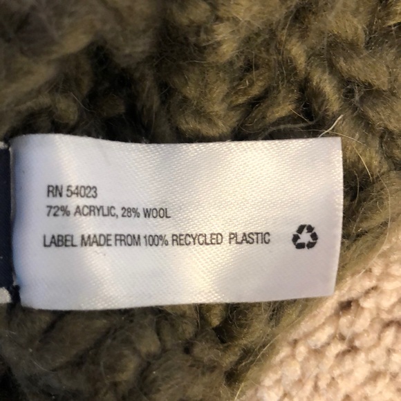 Gap Chunky Wool Infinity Scarf - Picture 5 of 6